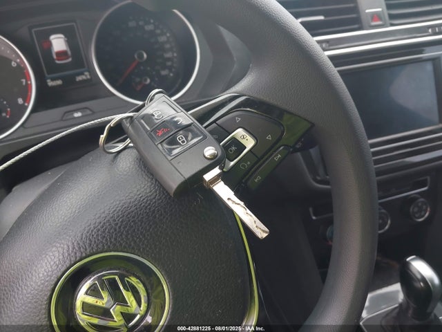 Volkswagen Tiguan 2.0t S