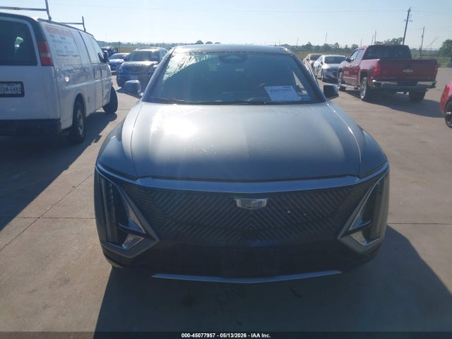 Cadillac LYRIQ