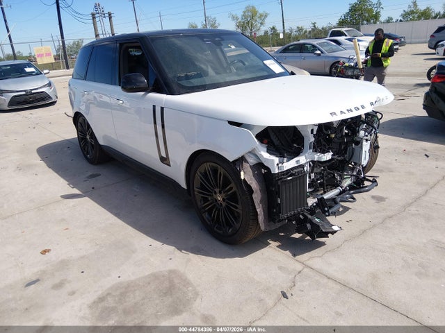 Salvage Land Rover Range Rover Image