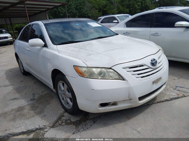 Salvage Toyota Camry Image