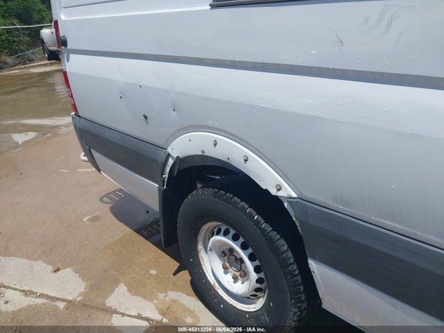 Mercedes-Benz Sprinter 2500 High Roof