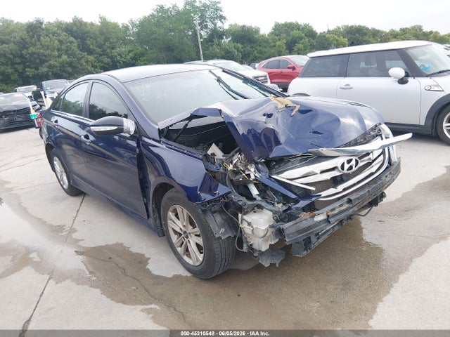 Salvage Hyundai SONATA Image