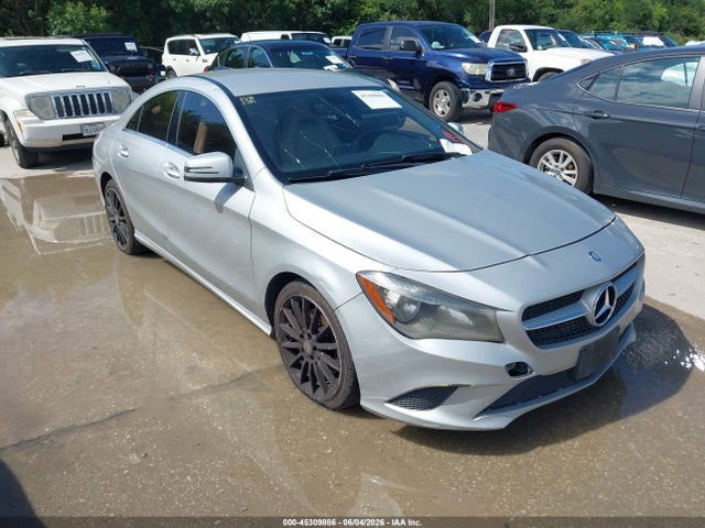 Salvage Mercedes-Benz Cla-class Image