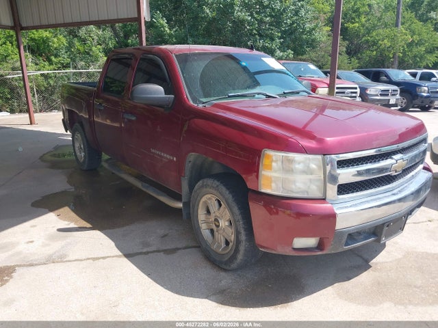 Salvage Chevrolet Silverado 1500 Image