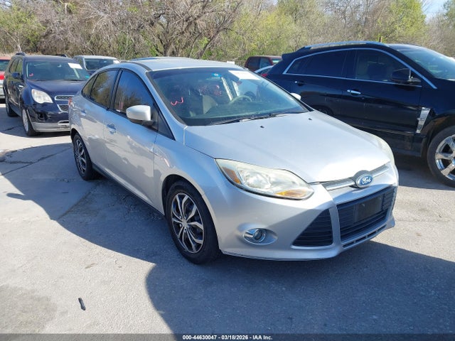 Salvage Ford Focus Image