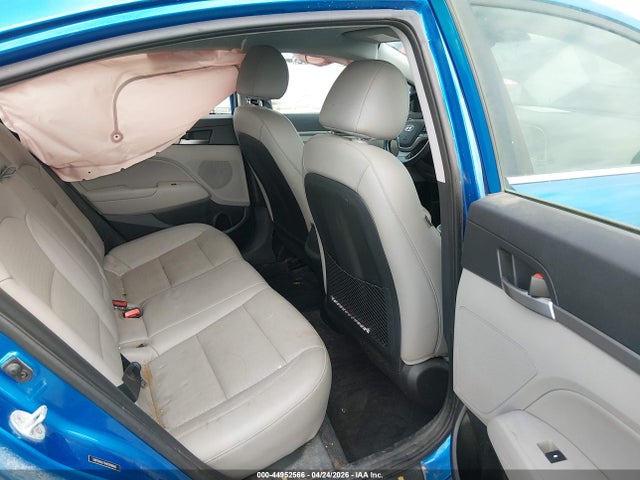 Hyundai ELANTRA Limited