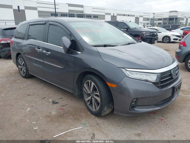 Salvage Honda Odyssey Image