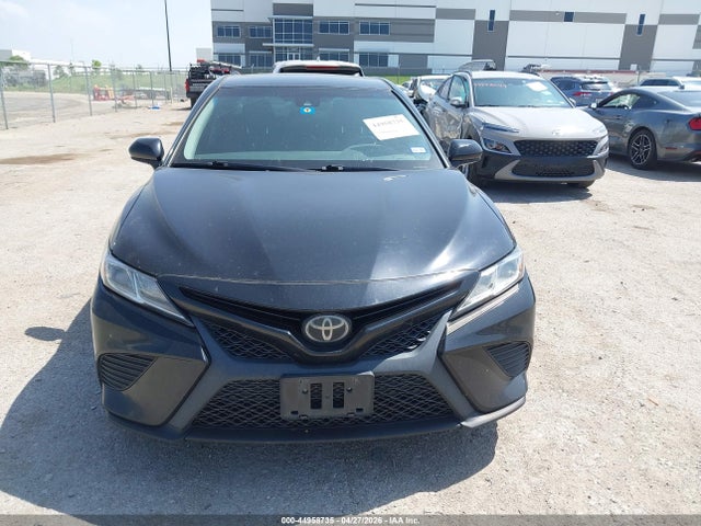 Toyota Camry Se