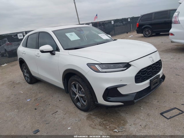 Salvage Honda HR-V Image