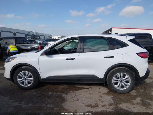 Ford Escape S