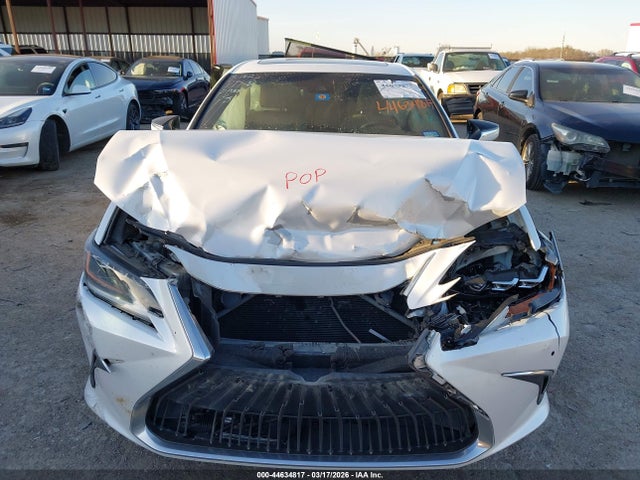Lexus Es Luxury