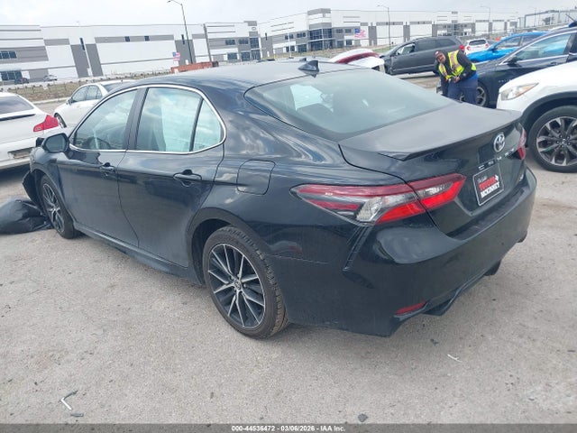 Toyota Camry Se