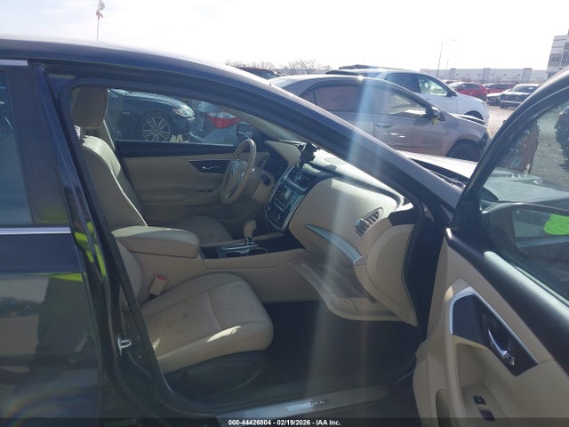 Nissan Altima 2.5 Sv