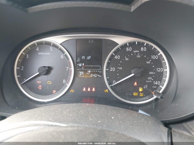 Nissan Versa 1.6 S