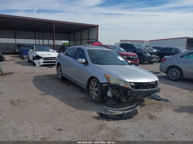 Salvage Honda Accord Image