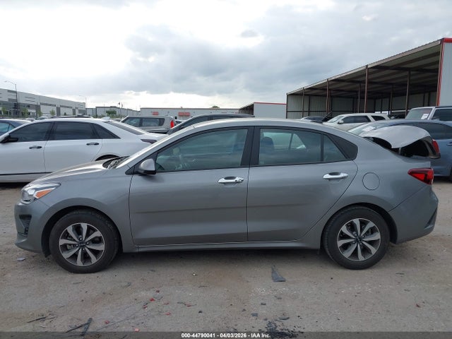Kia Rio S