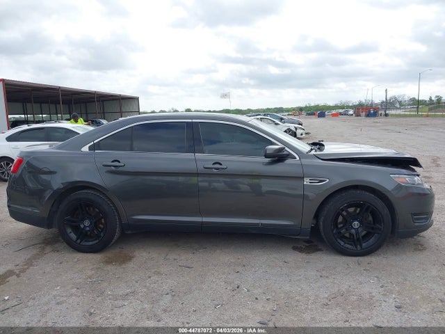 Ford Taurus Sel