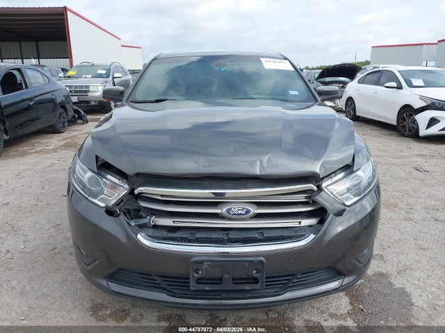 Ford Taurus Sel