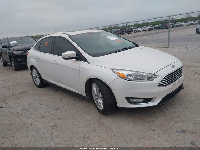 Salvage Ford Focus Image