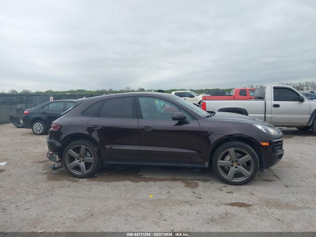 Porsche Macan S