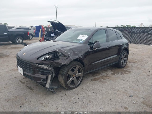 Porsche Macan S
