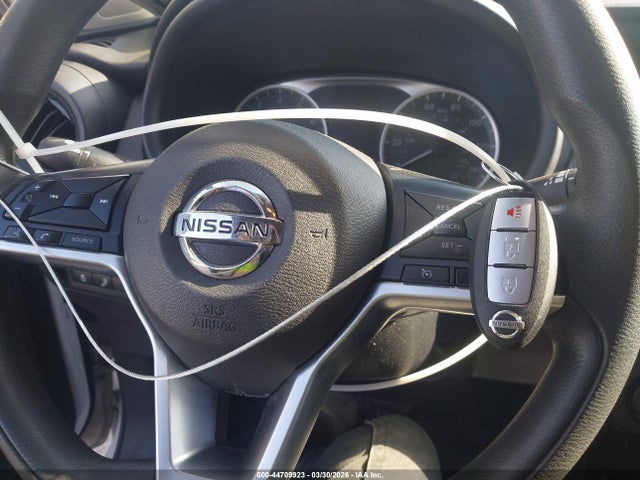 Nissan Kicks S Xtronic Cvt