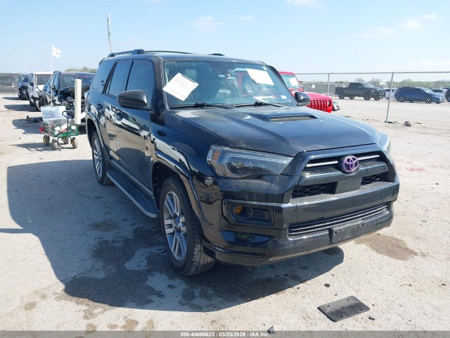 Salvage Toyota 4Runner Image