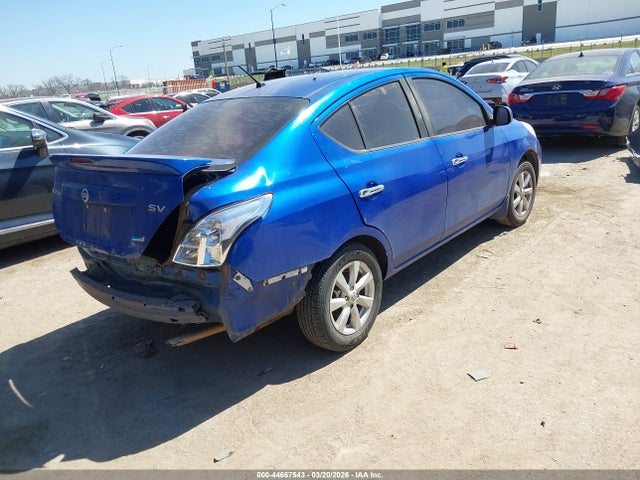 Nissan Versa 1.6 Sv