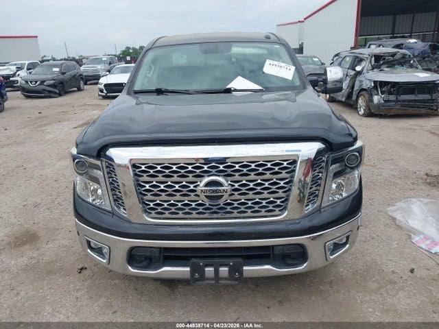 Nissan Titan Sl