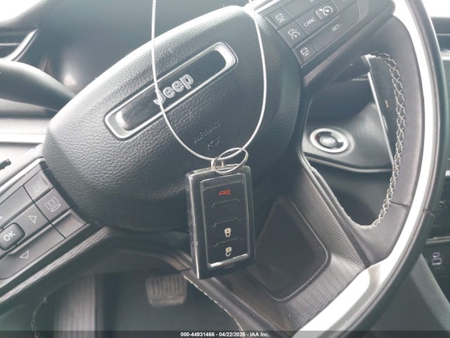Jeep Grand Cherokee Laredo 4x4