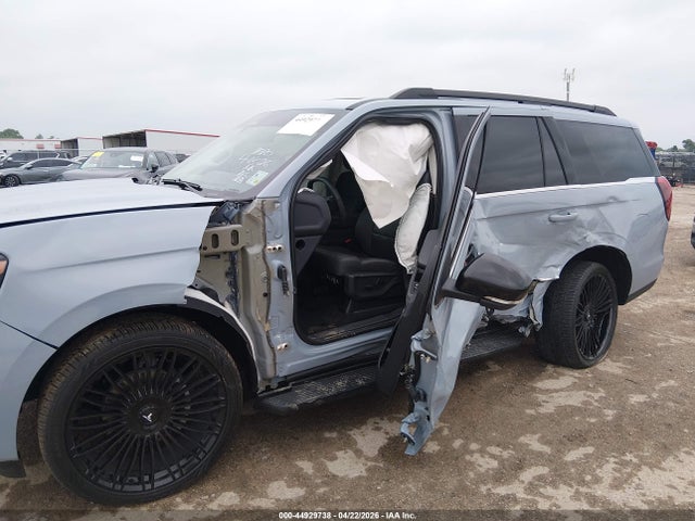Ford Expedition Active