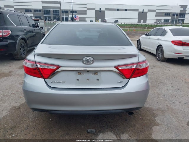 Toyota Camry Se