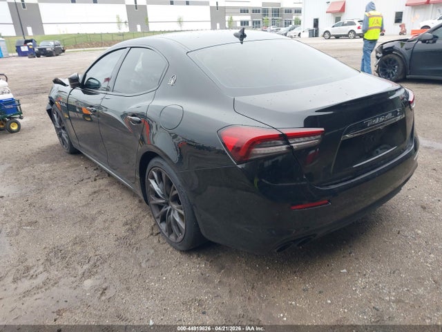 Maserati Ghibli S