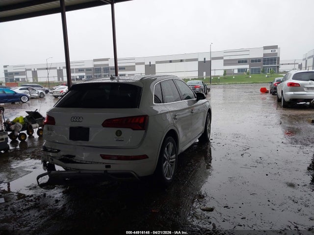 Audi Q5 2.0t Premium