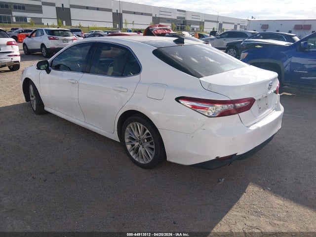Toyota Camry Xle V6