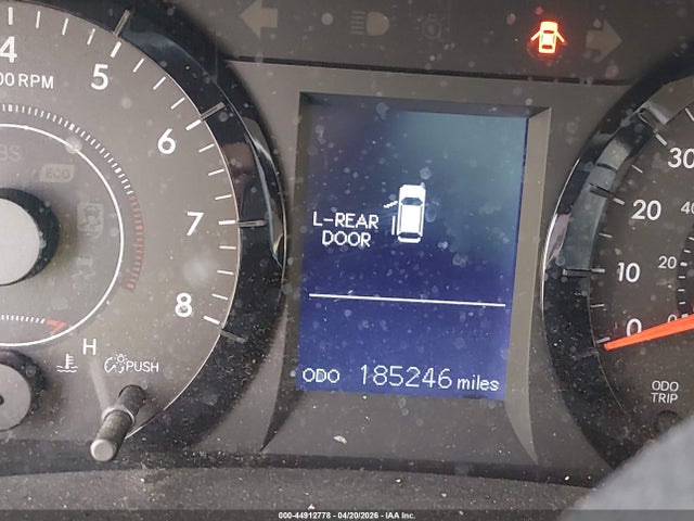 Toyota Sienna Le 8 Passenger