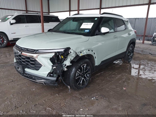 Salvage Chevrolet Trailblazer Image