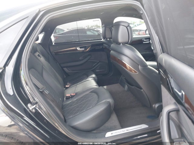 Audi A8 4.0t Sport