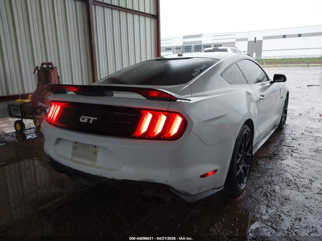 Ford Mustang Gt Premium