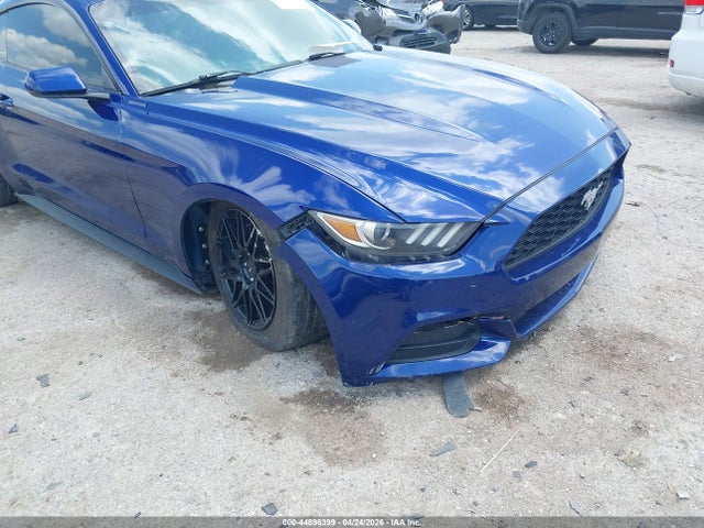 Ford Mustang V6