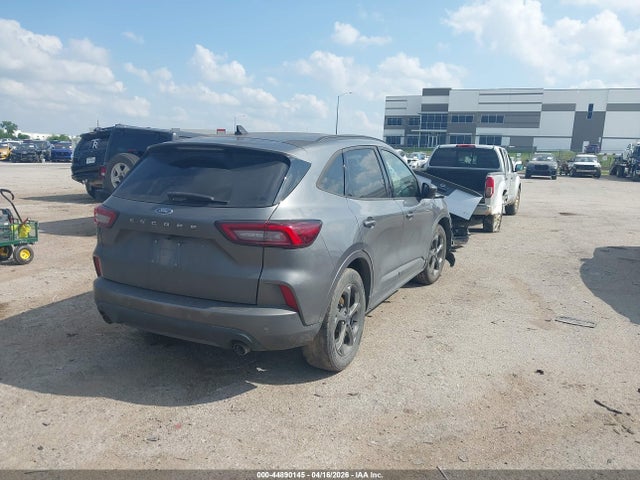 Ford Escape St-line