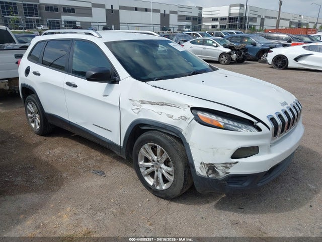 Salvage Jeep Cherokee Image