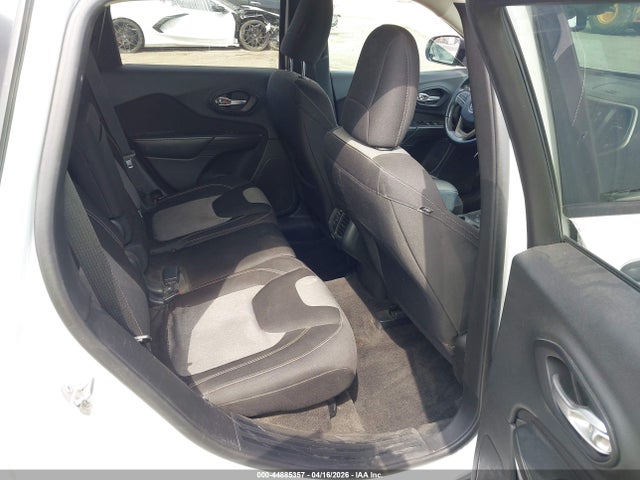 Jeep Cherokee Sport
