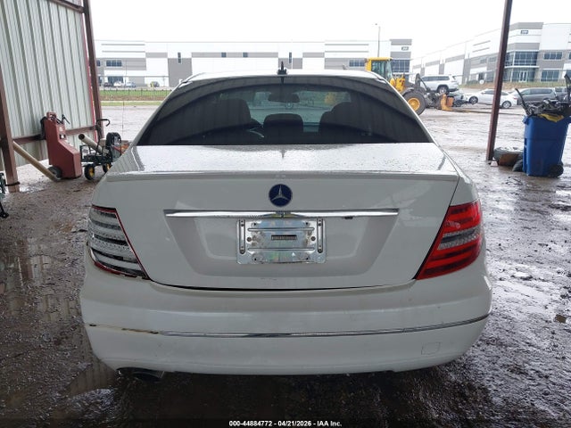 Mercedes-Benz C-Class Luxury