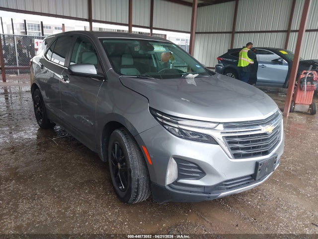 Salvage Chevrolet Equinox Image
