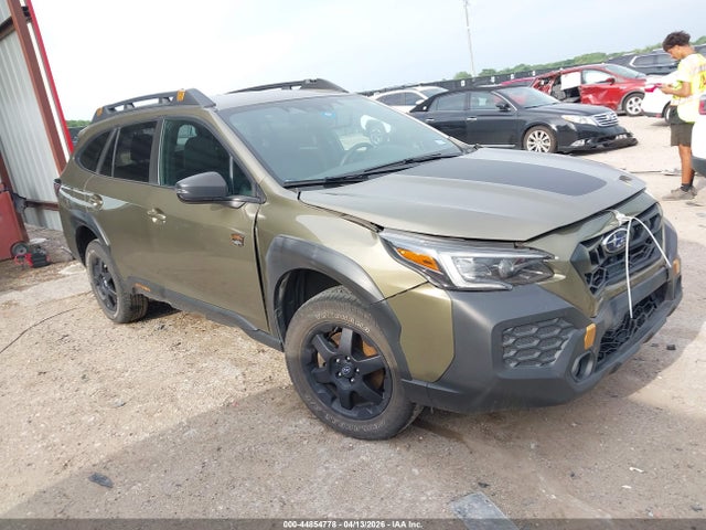 Salvage Subaru Outback Image
