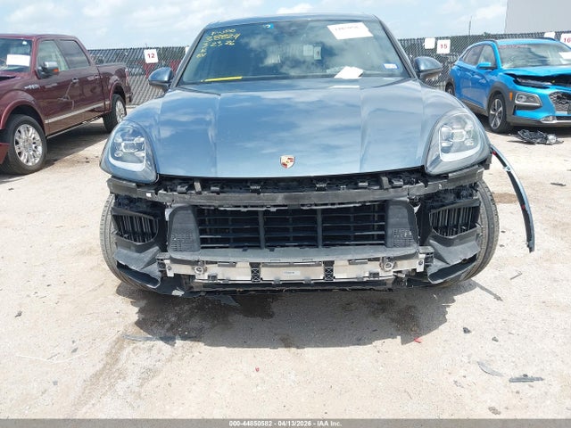 Porsche Cayenne S