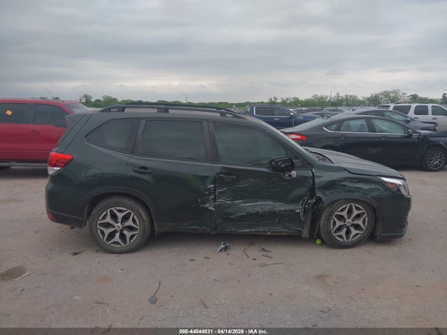 Subaru Forester Premium