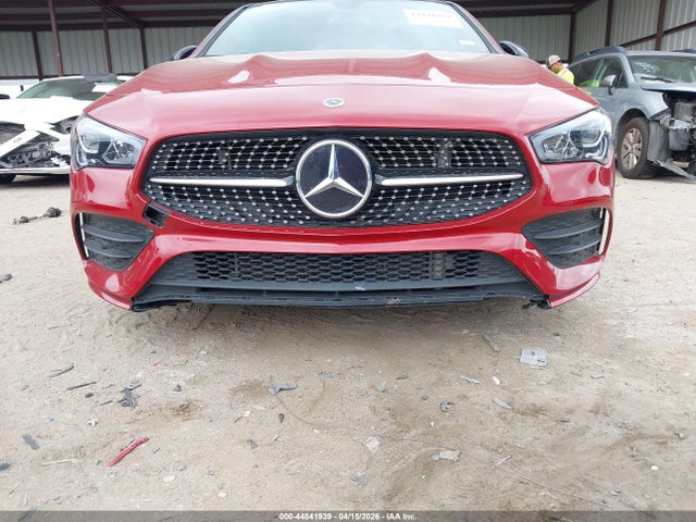 Mercedes-Benz Cla-class 4matic
