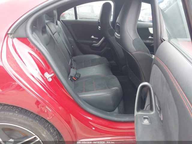 Mercedes-Benz Cla-class 4matic